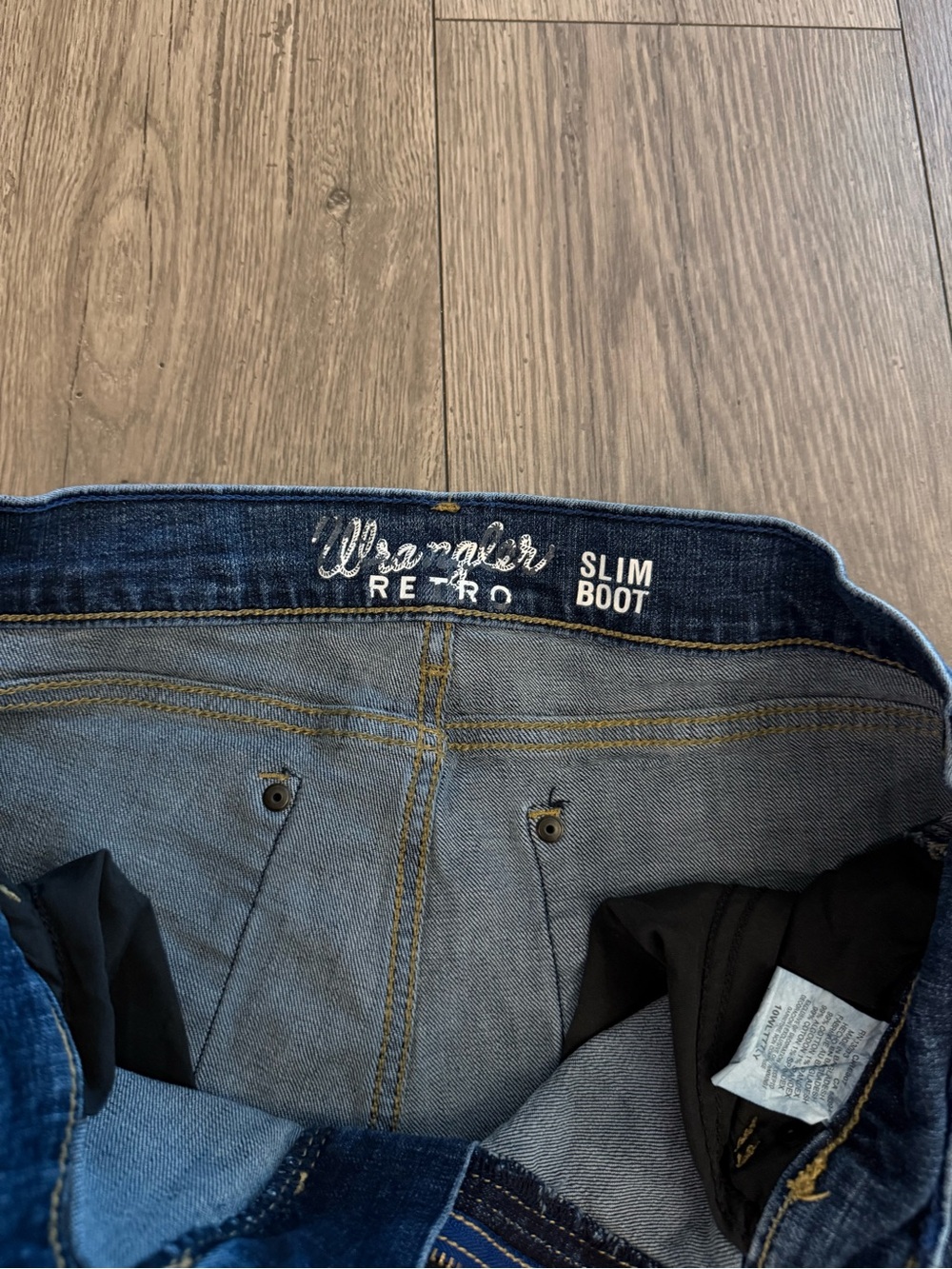 Wrangler Retro Slim Boot Cowboy Dark Wash 10WLT77LY Men Size: 30x36 Denim Jeans - Picture 7 of 11